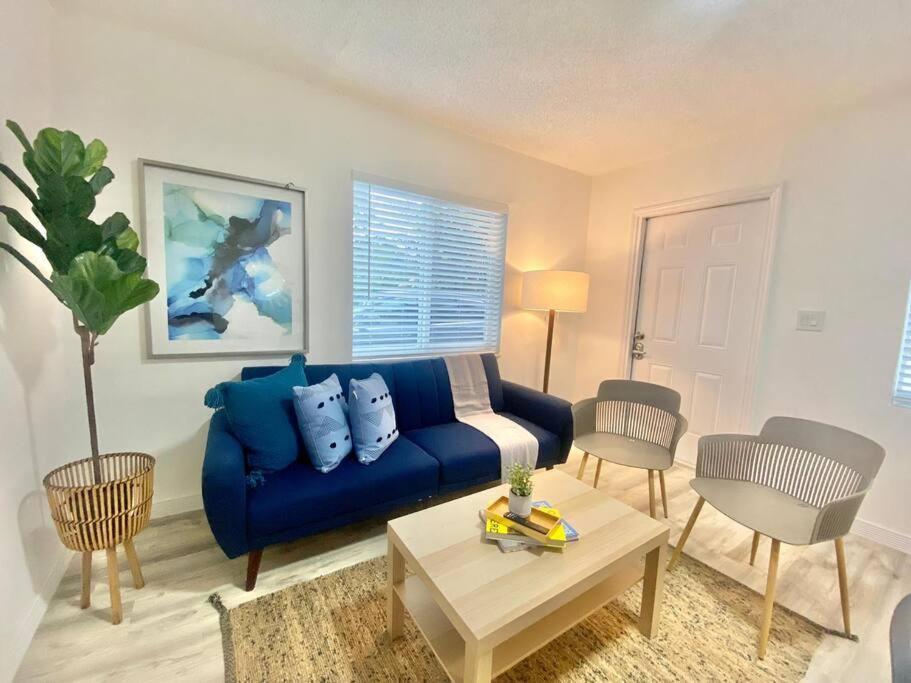 Beautiful & Relax Family House 2/1- Free Parking Villa Miami Bagian luar foto